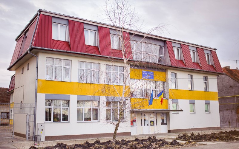 Școala Gimnazială Jimbolia